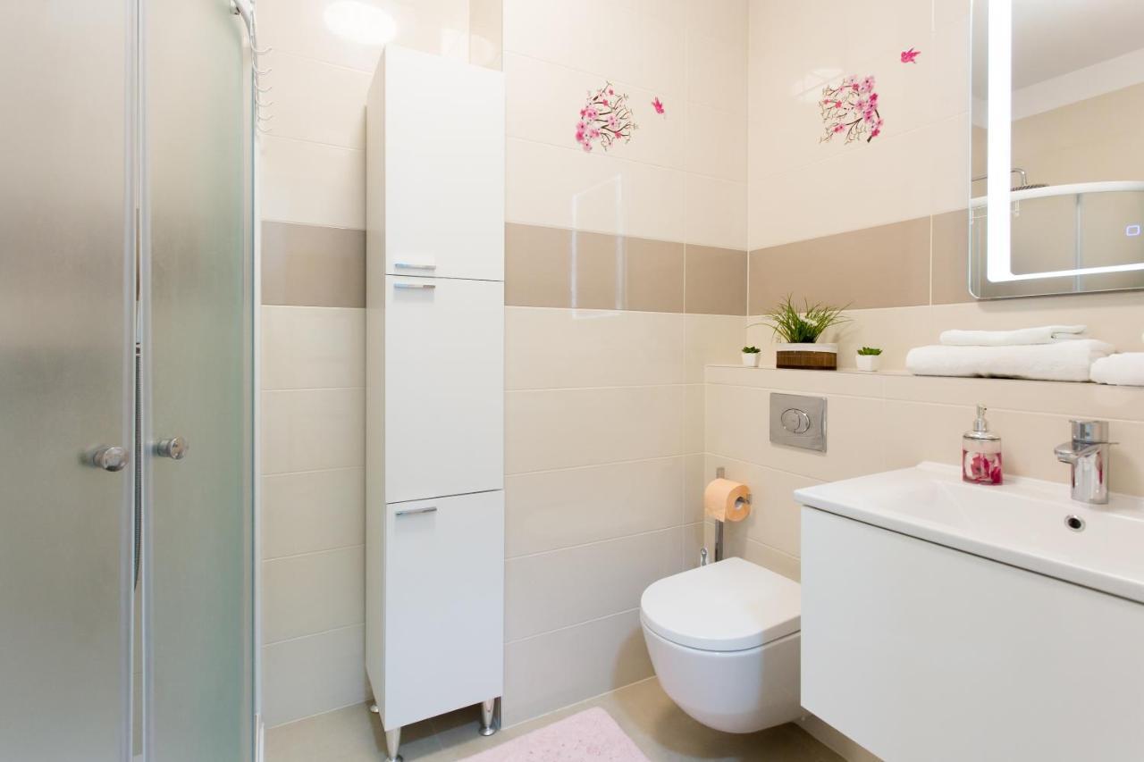 Iris Apartment Private Parking Split Dış mekan fotoğraf