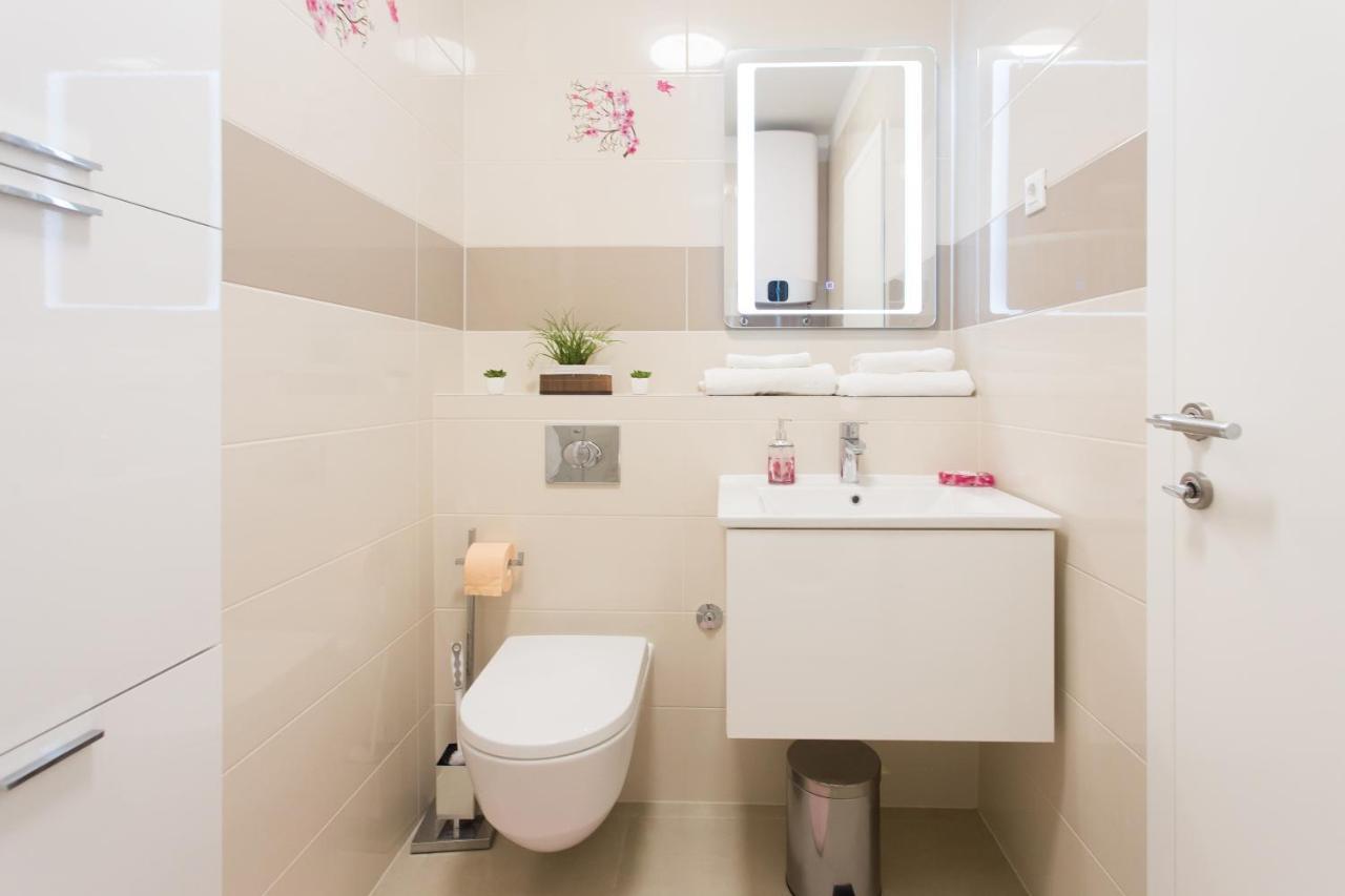 Iris Apartment Private Parking Split Dış mekan fotoğraf