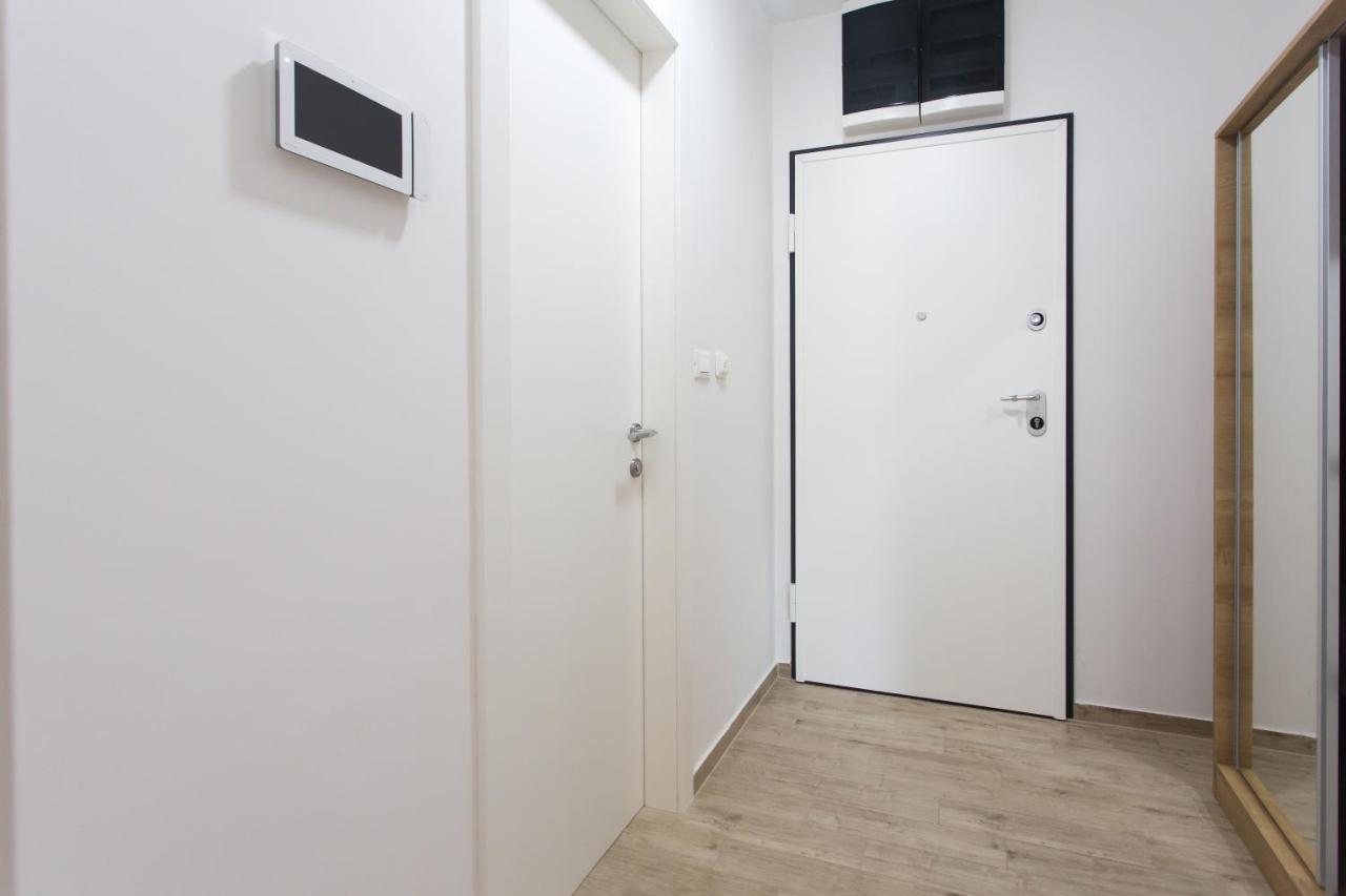 Iris Apartment Private Parking Split Dış mekan fotoğraf